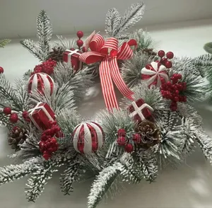 *Front Door Christmas Wreath Decoration -*
32cm Hanging