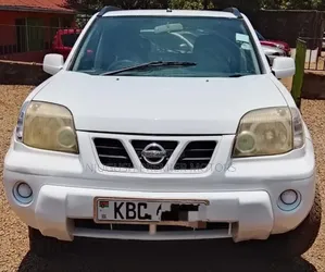 Nissan X-Trail 2003 White