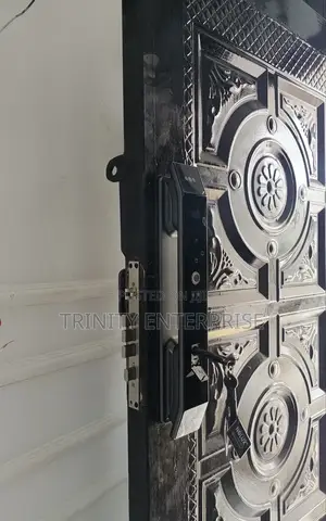 Tuya Wifi Smart Door Lock Hd Camera Fingerprint Code Cards