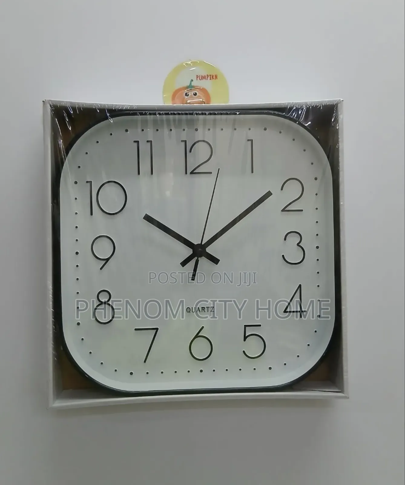 Modern Gold Black Wall Clock
