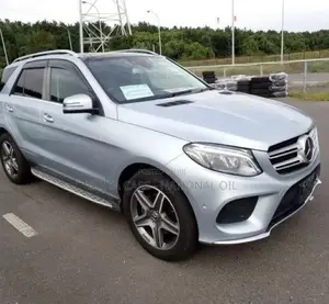 Mercedes-Benz GLE-Class 2017 Silver