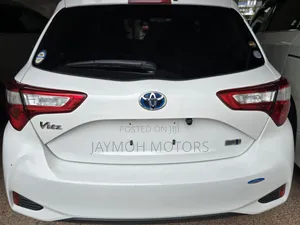 Toyota Vitz 2019 White