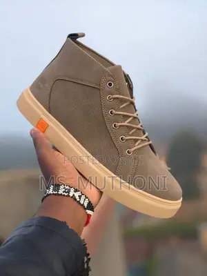 Laced High Timberland Boots . Size's 40 ~45
