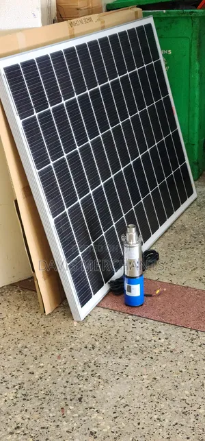 Solar Water Pump and 250w Solar Panel