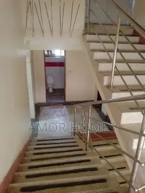 8bdrm Apartment in Vescon-1 for rent