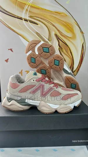 New Balance 9060 'Inside Voices Penny Cookies Pink'
Quality