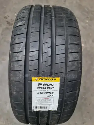 245 /40 R18 Dunlop