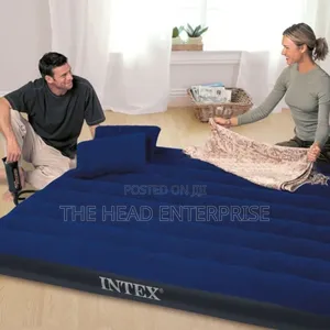 Portable Inflatable Mattress With an Inflating Pump at 5*6