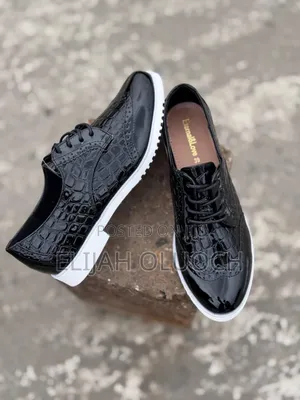 White Sole Brogue