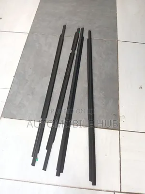 Toyota Fj120 Rubber Weather Strip – Durable Reliable