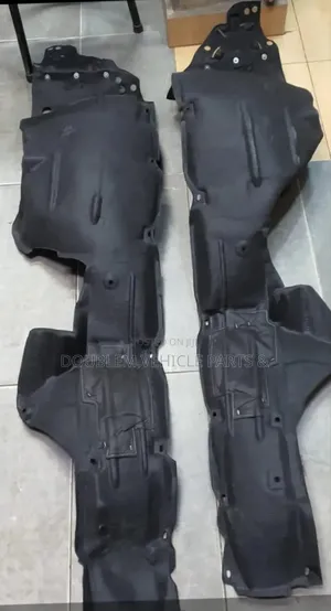 Inner Fenders/Stone Guards Honda Vezel