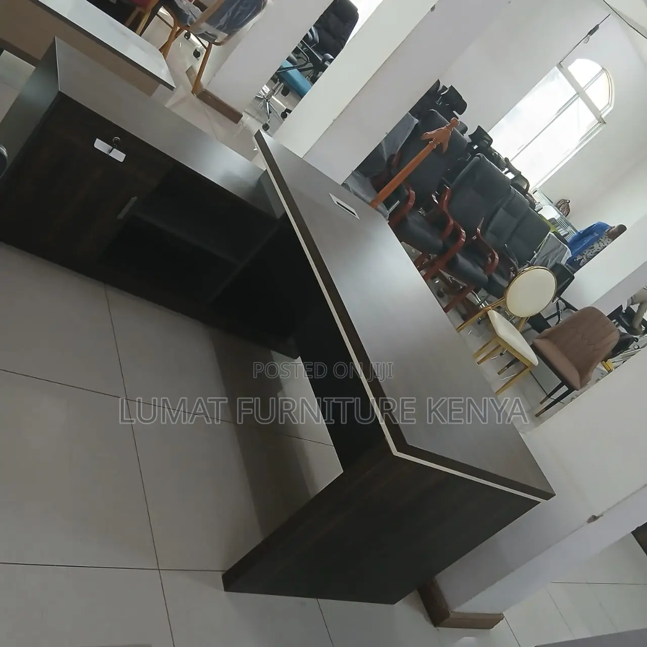 1.6m Modern Office Desk