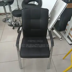 Leather Medium Visitors Office Seat