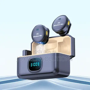 Buttons Like Wireless Microphone With A Noise Cancellations Q8