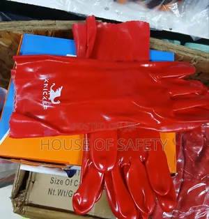 Smooth Upper Serve Pvc