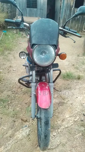 Bajaj Boxer 150 UG 2017 Red