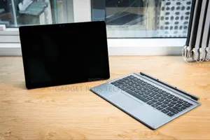 Laptop Dell Latitude 7200 2-in-1 8GB Intel Core I5 SSD 256GB