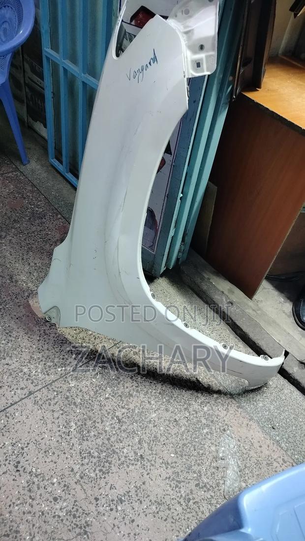 Vanguard Wing With Molding Ex Japan - thumbnail 2