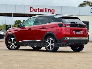 Peugeot 3008 2018 Red