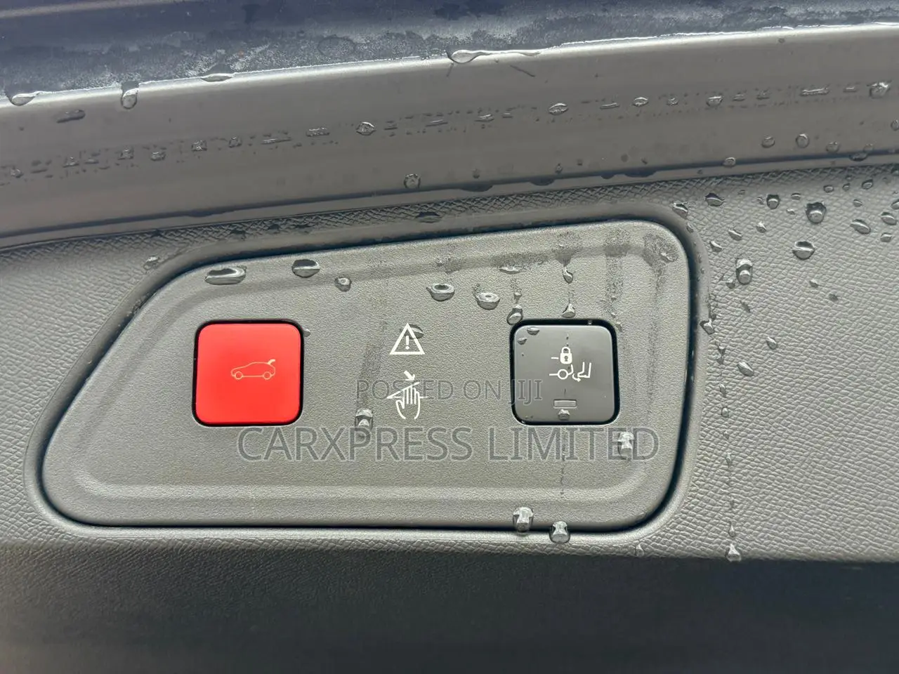 Peugeot 3008 2018 Red