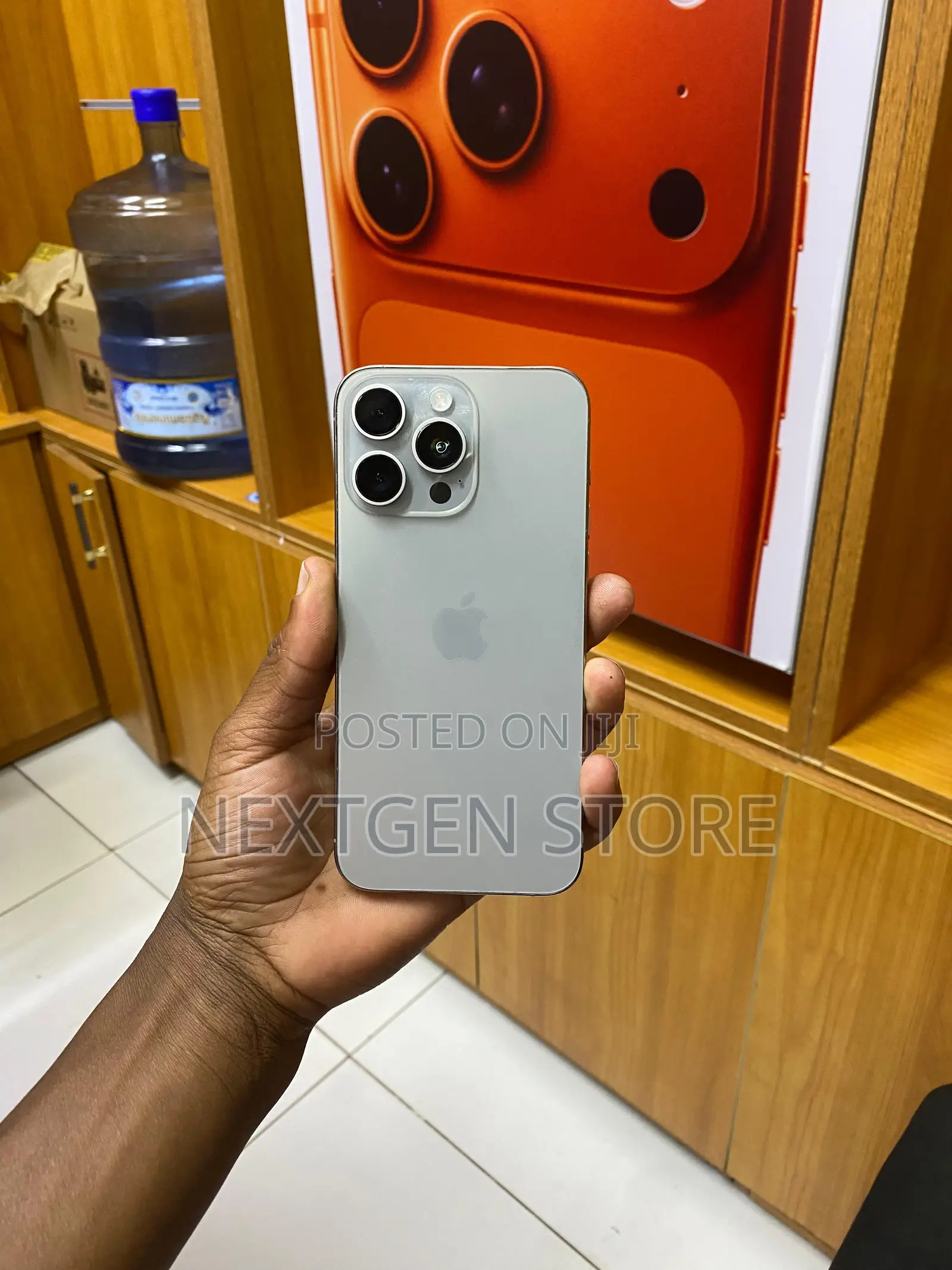 Apple iPhone 15 Pro Max 256 GB Gray
