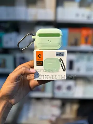 Rugged Armor Spigen Case/Cover for Airpods Pro