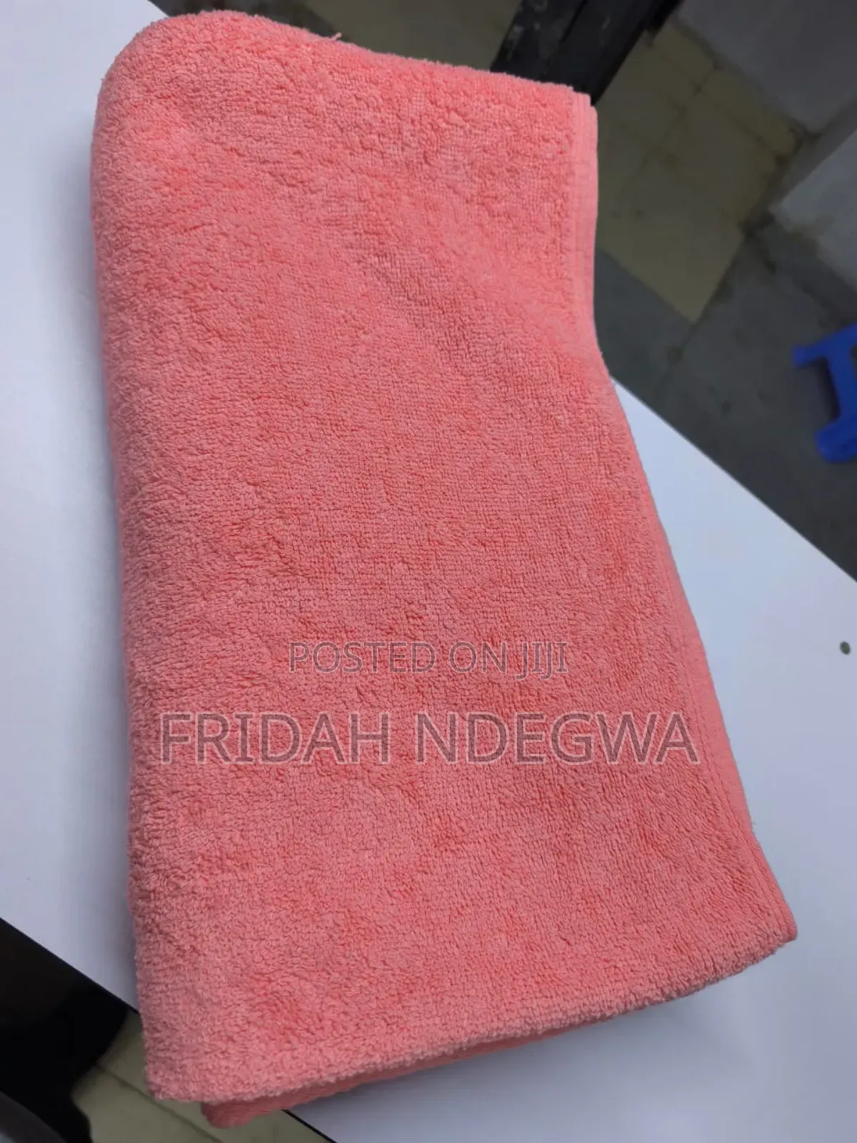 *Coloured Top Quality Luxury Towels