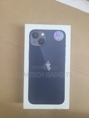 New Apple iPhone 13 128 GB Blue