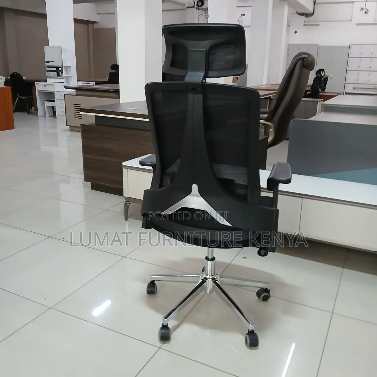 Dynamic Comfort Desk Chair