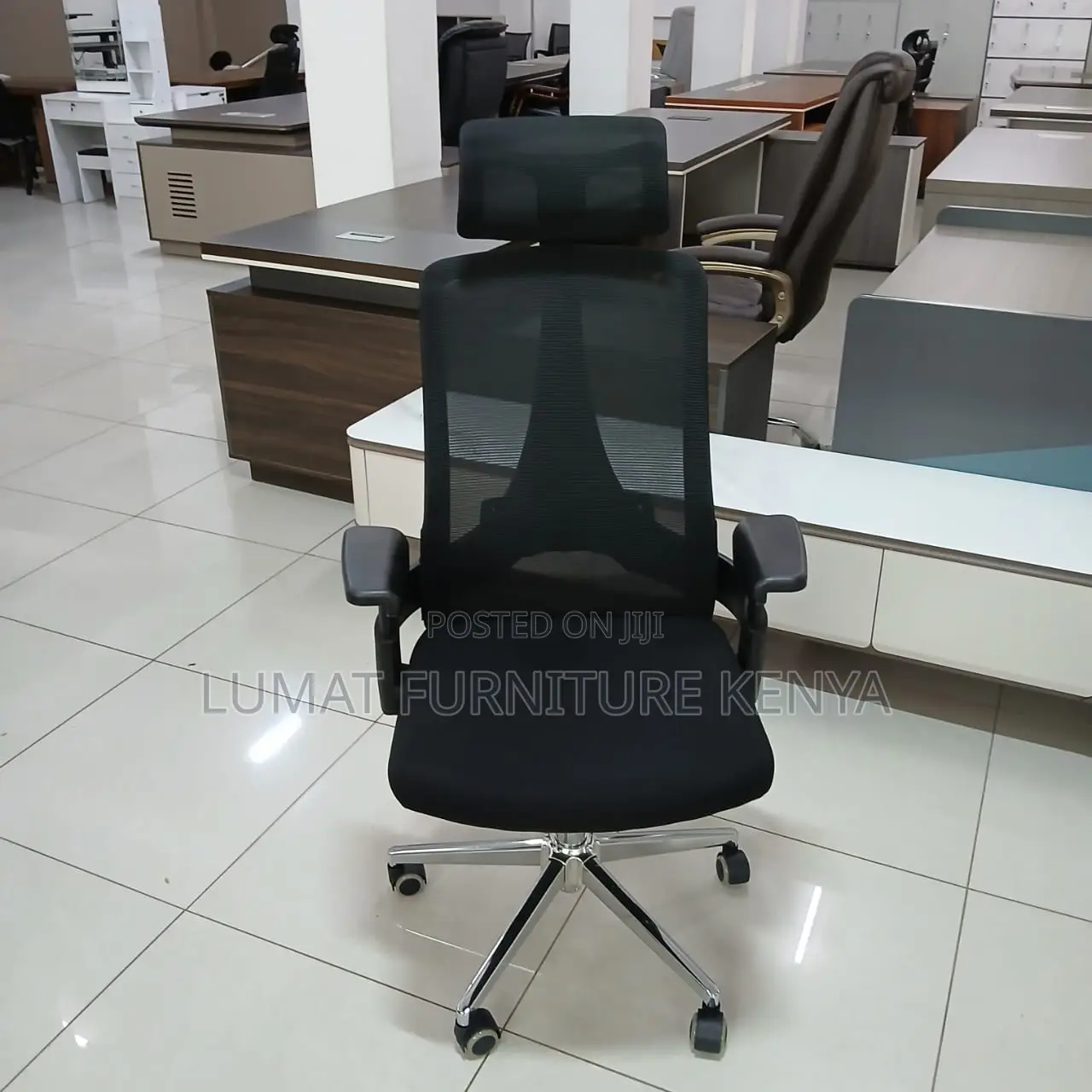 Dynamic Comfort Desk Chair