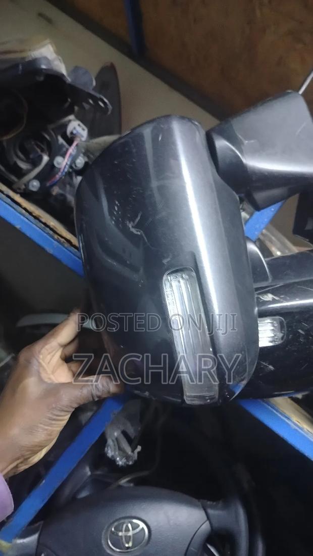 Voxy 2009/2010 Side Mirror Ex Japan