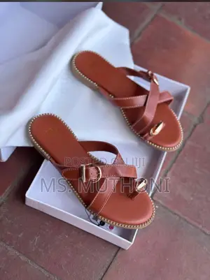 Zara With a Buckle and Toe Ring Detail Ladies Sandals
