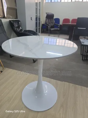 Marble Round Table Marble Round Table