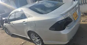 Toyota Crown 2014 Silver