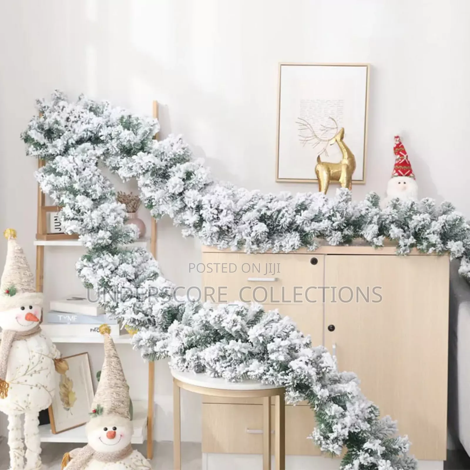 Flowing Snow Wreath for Christmas