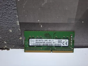 Sk Hynix 8gb 1rx8 Pc4-2400t-Sa1-11 for Laptop