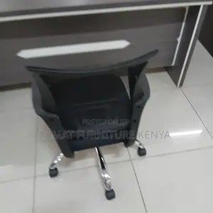 Black Swivel Modern Staff Office Seat