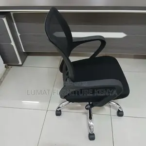 Black Swivel Modern Staff Office Seat