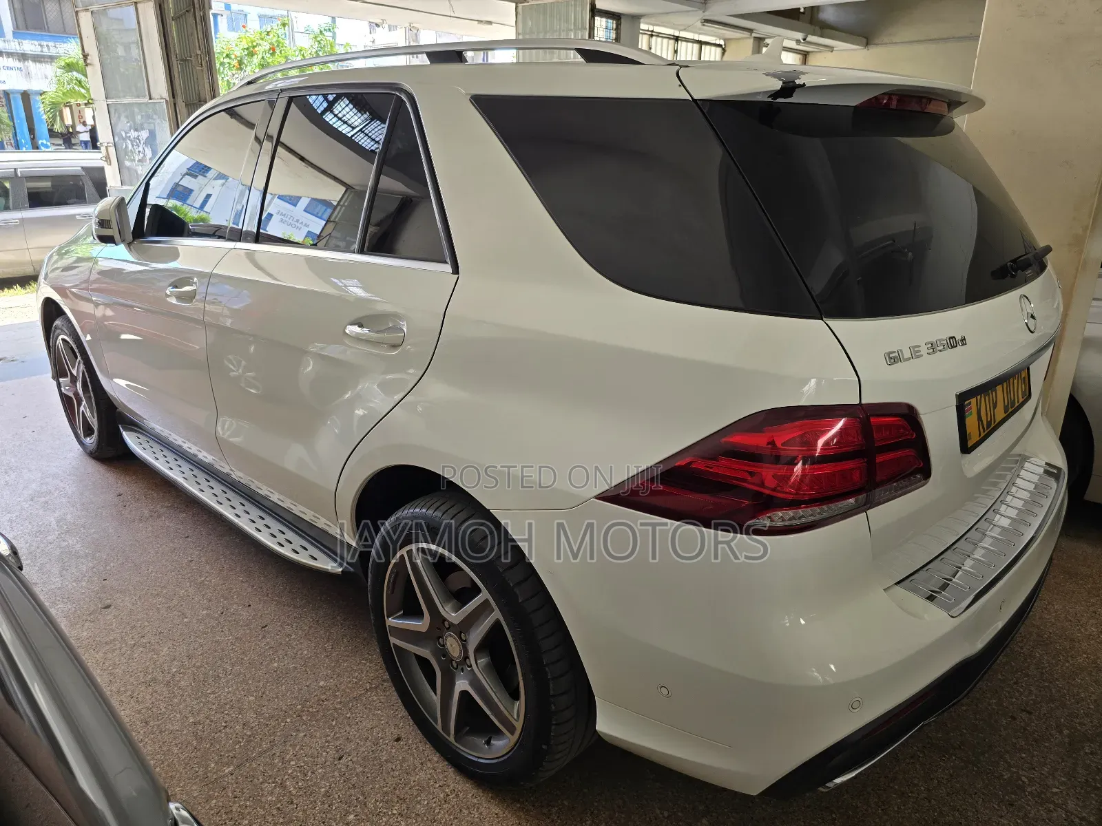 Mercedes-Benz GLE-Class 2017 White