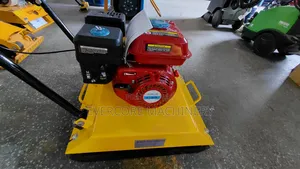 Aico Japan Plate Compactor 90kg 8hp Petrol Engine.