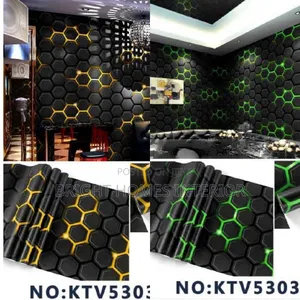Clubs 3d Wallpaper That Reflects Light