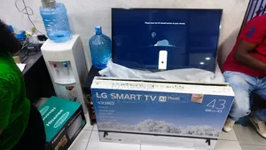 Lg Smart 43inches 43lm63