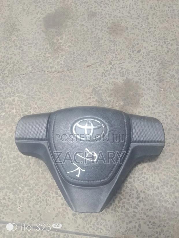 Axio 2012/2013 Steering Airbag - main view