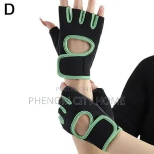 Protective Anti Skid Gym Gloves