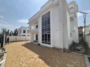 5bdrm House in Mugutha, Ruiru for sale