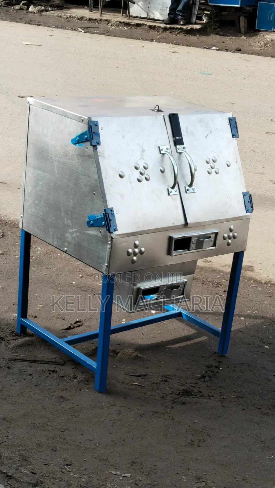 Medium Size Bakers Oven Jikos