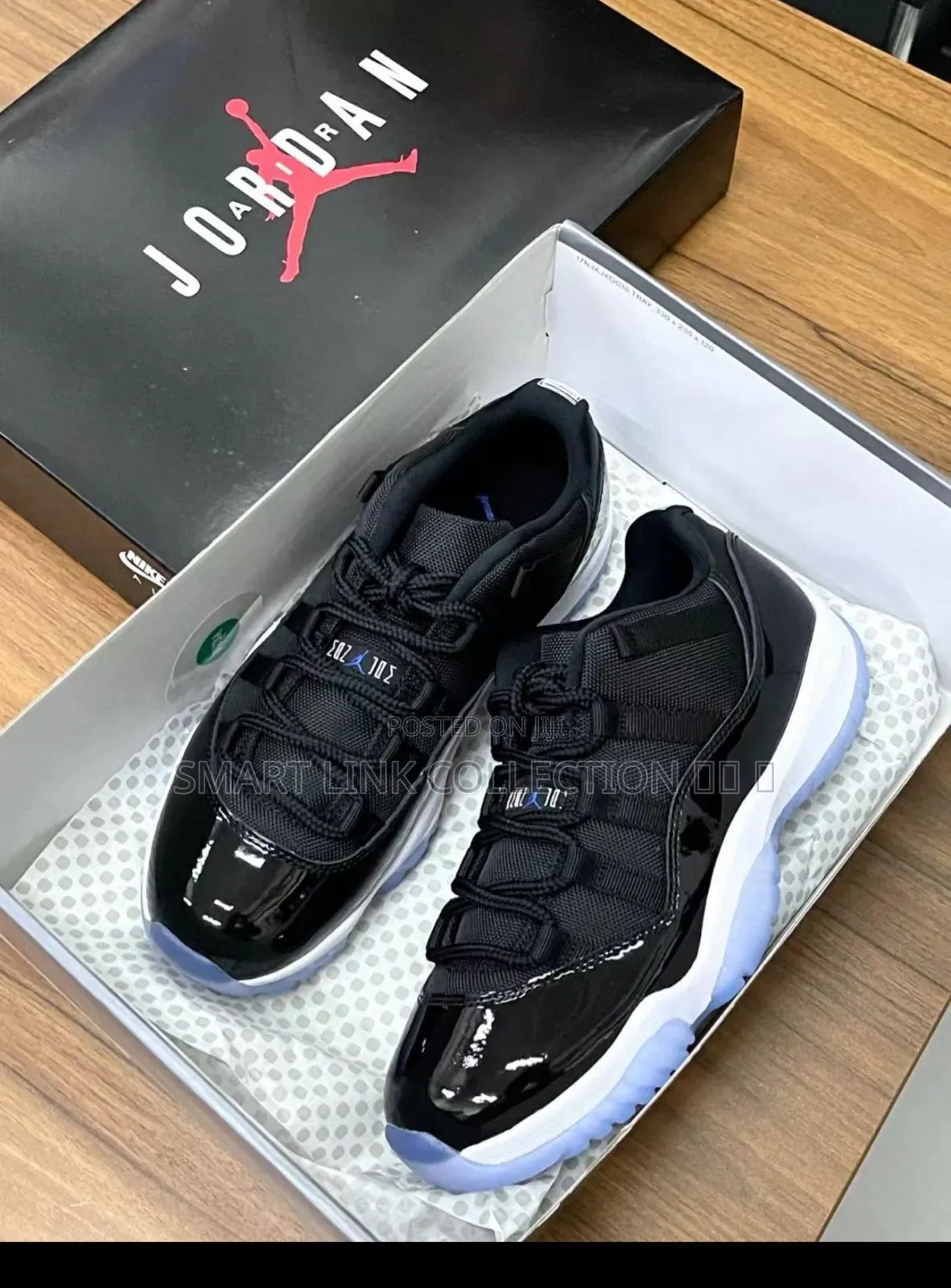 Jordan 11 Low Retro Space Jam