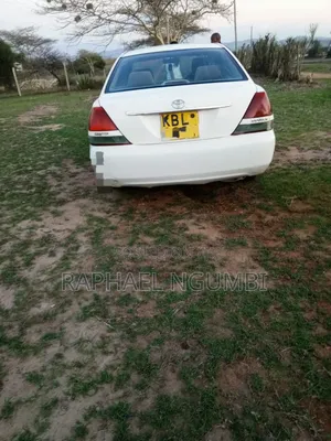 Toyota Mark II 2003 White