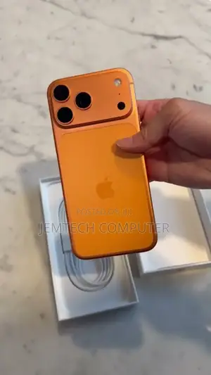 New Apple iPhone 17 Pro Max 256 GB Orange