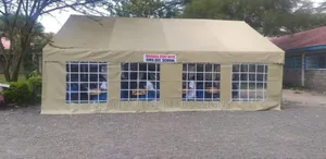 Quality Flat Top Tent. Best for Temporary Workspaces/Commercial Use.